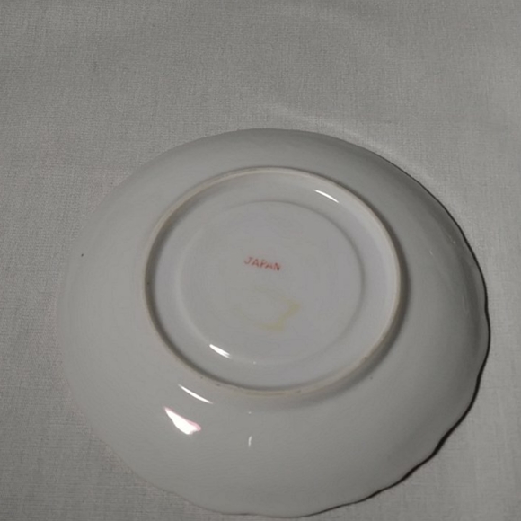 Vintage Pink Rose Tea Cup & Saucer Set - Picture 4 of 8